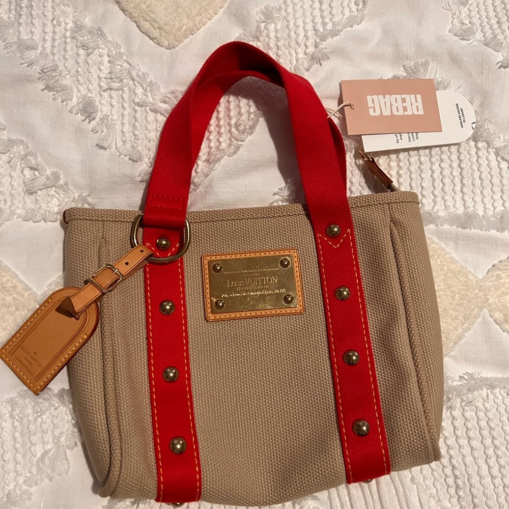 Great Condition! Clair Code Available. Cute Littl… - image 1